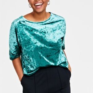 On 34th velvet Top Deep Forest Green size XL